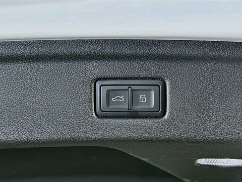Used 2025 Audi A5 2.0T Premium Plus AWD/4WD image 30