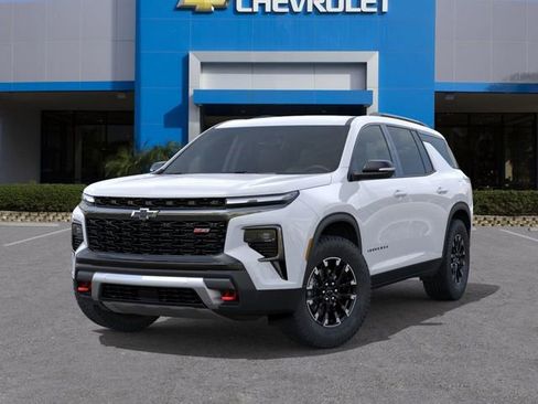 New 2026 Chevrolet Traverse Z71 w/ Enhanced Driving Package image 7