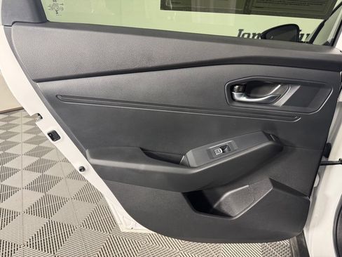 Used 2025 Honda Accord SE image 25