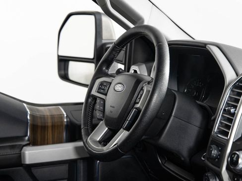 Used 2016 Ford F150 Lariat w/ Equipment Group 501A Mid image 25