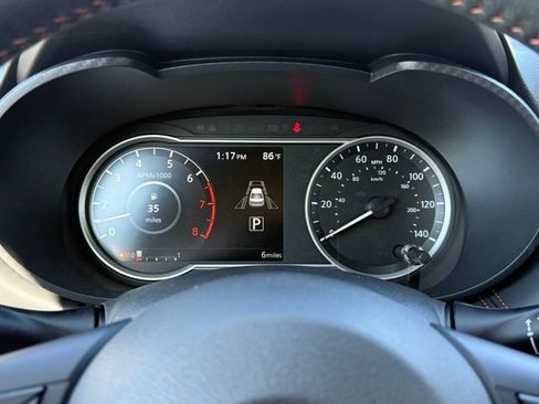 New 2025 Nissan Versa SR w/ Trunk Package image 26