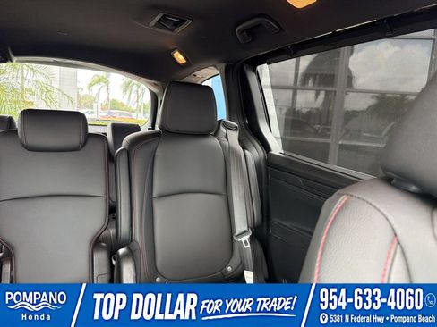 Used 2025 Honda Odyssey Sport-L image 18