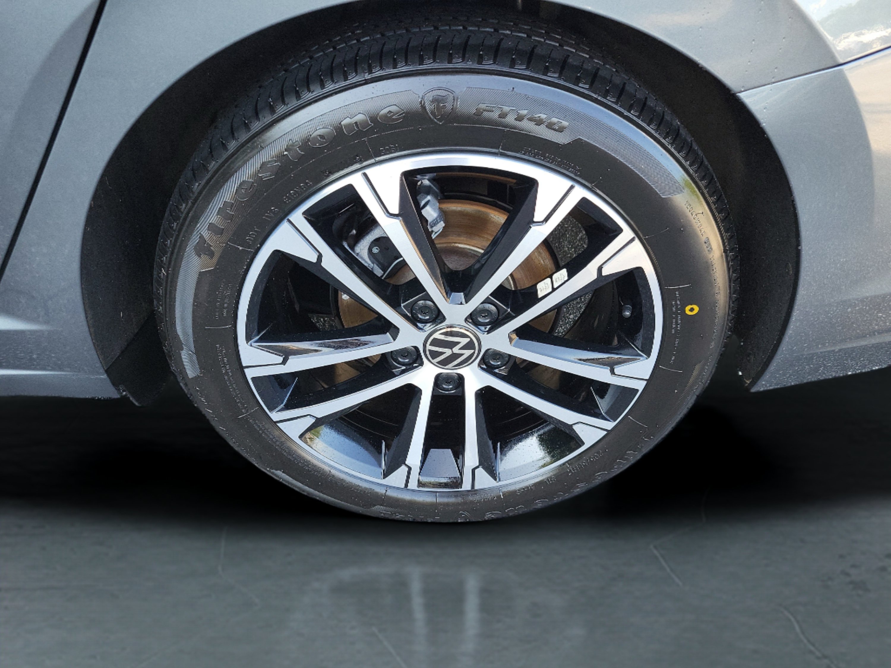 Used 2025 Volkswagen Jetta Sport FWD image 9