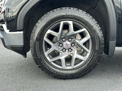 Used 2022 GMC Sierra 1500 SLT w/ SLT Convenience Package image 14