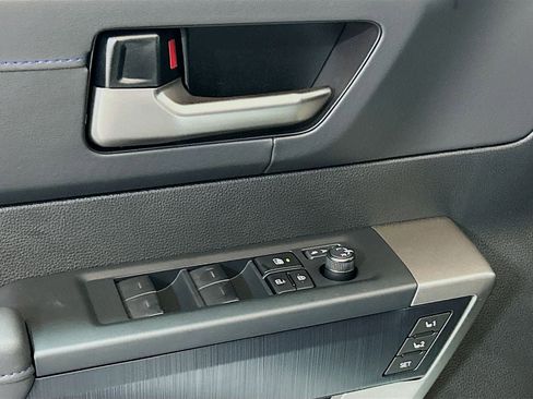 New 2026 Toyota Tundra Platinum image 18