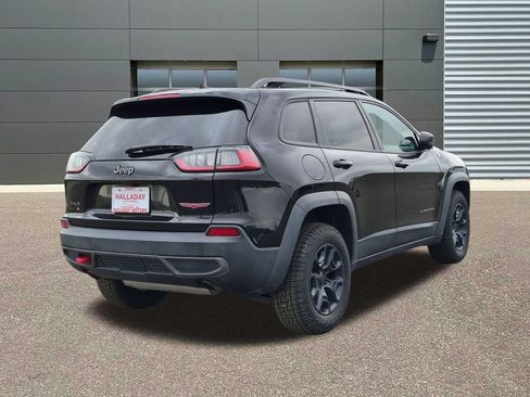 Used 2020 Jeep Cherokee Trailhawk w/ Cold Weather Group AWD/4WD image 5
