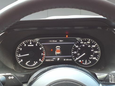 Used 2023 Nissan Pathfinder SV AWD/4WD image 11