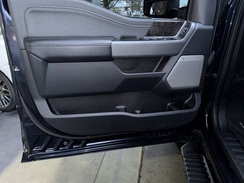 Used 2023 Ford F350 Lariat w/ Lariat Ultimate Package image 10