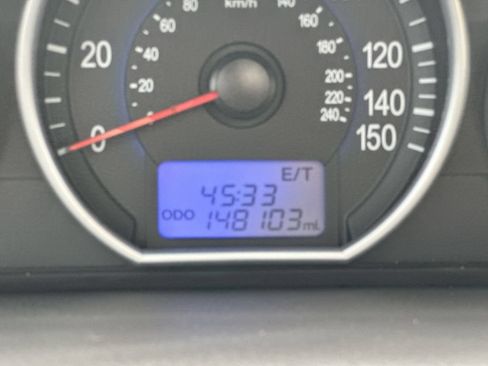 Used 2010 Hyundai Veracruz Limited w/ Rear Seat Entertainment Pkg 4 FWD image 13