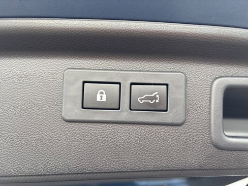 Used 2021 Subaru Forester Premium w/ Popular Package #1 image 27