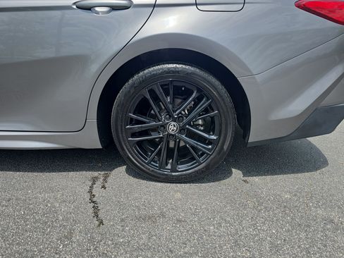 Used 2025 Toyota Camry SE w/ Convenience Package FWD image 34