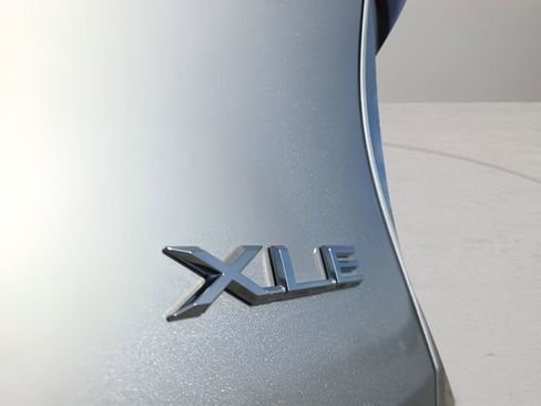 Used 2026 Toyota Grand Highlander XLE image 18