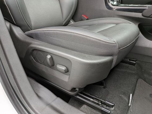 Certified 2023 Buick Envision Essence image 26