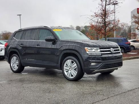 Used 2019 Volkswagen Atlas SE w/ Panoramic Sunroof Package image 1