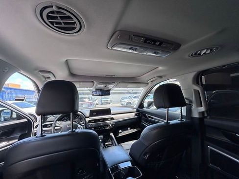 Used 2022 Kia Telluride EX w/ EX Premium Package FWD image 18