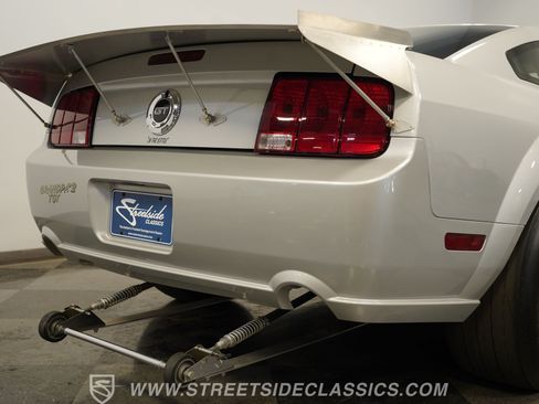 Used 2006 Ford Mustang GT RWD image 31