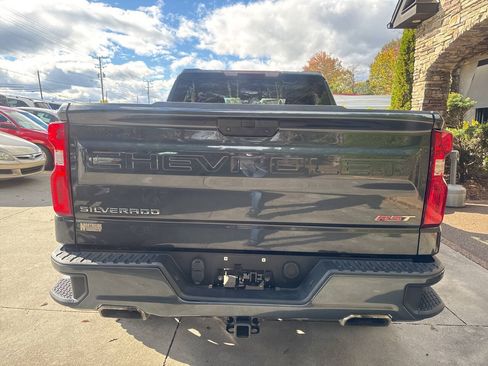 Used 2021 Chevrolet Silverado 1500 RST w/ Z71 Off-Road Package AWD/4WD image 5