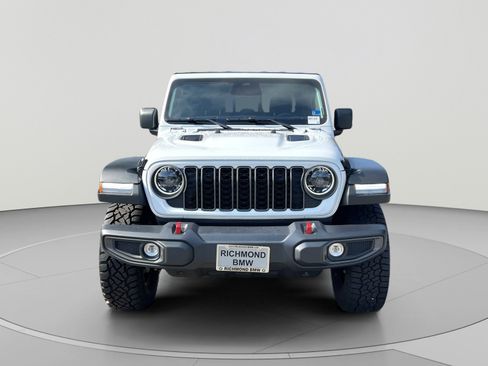 Used 2026 Jeep Gladiator Rubicon AWD/4WD image 8