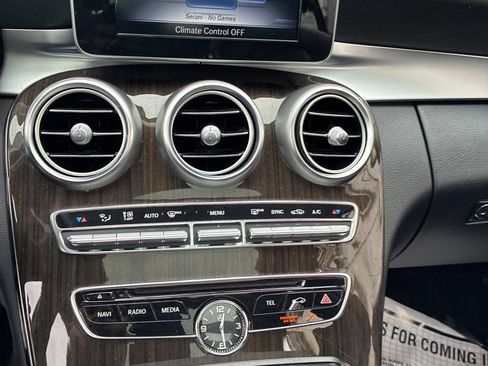 Used 2017 Mercedes-Benz C 300 4MATIC Sedan image 14