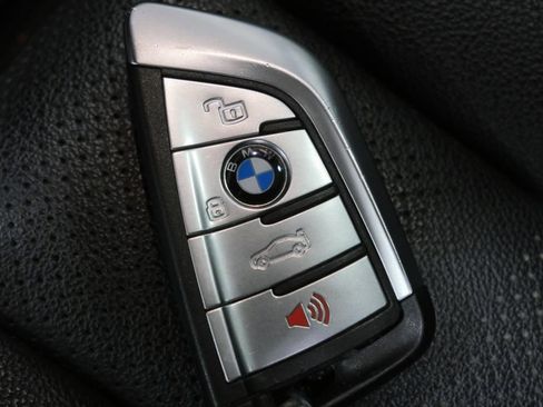 Used 2022 BMW X5 xDrive40i w/ M Sport Package AWD/4WD image 30