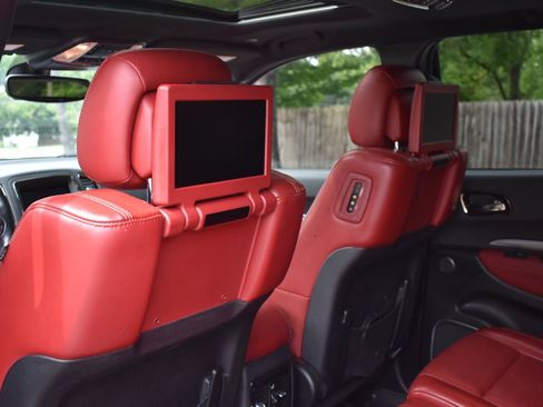 Used 2020 Dodge Durango R/T w/ Blacktop Package AWD/4WD image 17