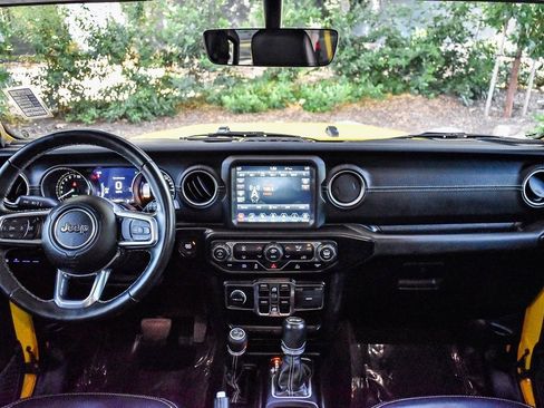 Used 2021 Jeep Wrangler Unlimited Sahara image 12