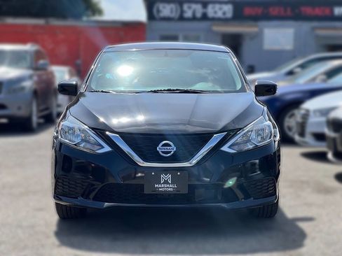 Used 2019 Nissan Sentra SV FWD image 2