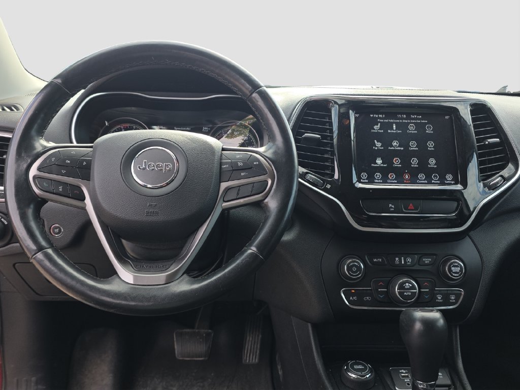 Used 2019 Jeep Cherokee Limited AWD/4WD image 13