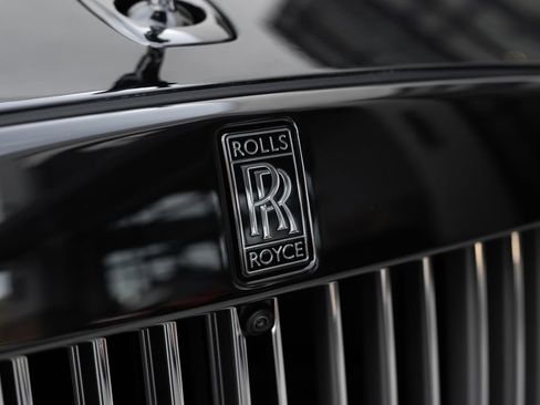 Used 2025 Rolls-Royce Ghost Black Badge AWD/4WD image 13
