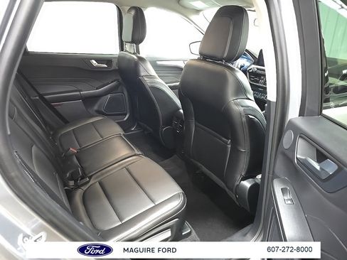 Used 2022 Ford Escape SEL w/ Technology Package image 20