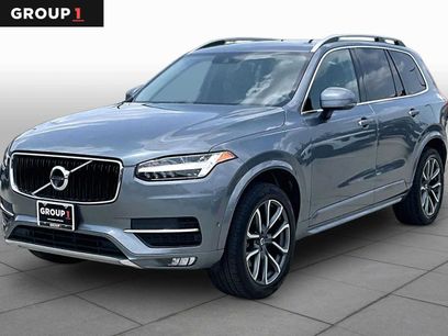 Used 2018 Volvo XC90 T5 Momentum w/ Convenience Package