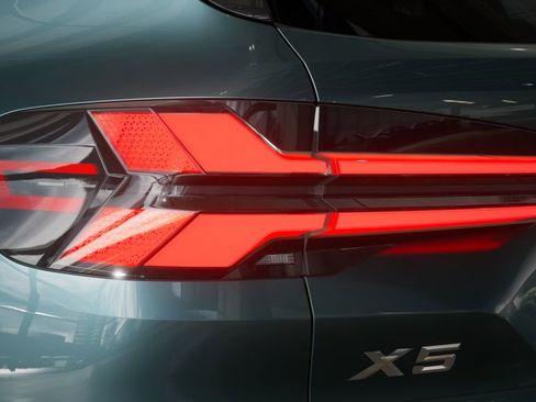 New 2026 BMW X5 xDrive40i AWD/4WD image 33