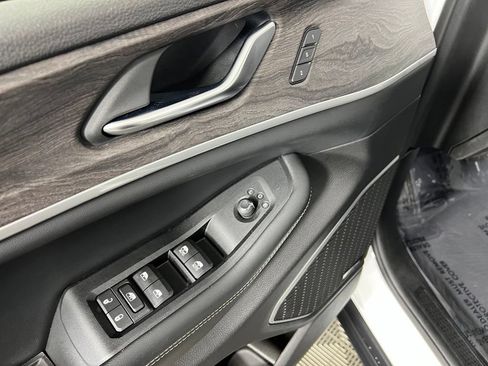 Used 2022 Jeep Grand Cherokee Limited 4xe AWD/4WD image 18