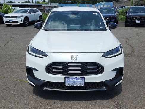 New 2026 Honda HR-V Sport image 2