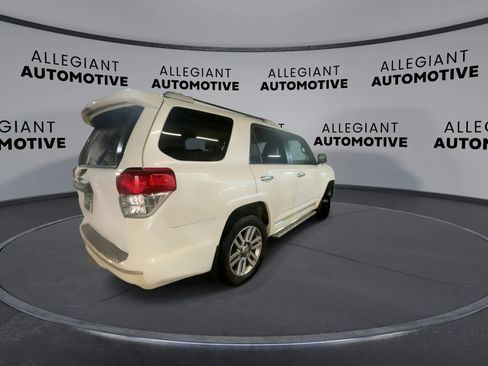 Used 2011 Toyota 4Runner SR5 AWD/4WD image 9