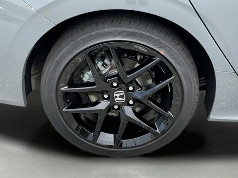 New 2025 Honda Civic Sport image 9