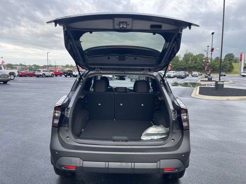 Used 2026 Nissan Kicks SV FWD image 26