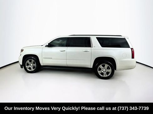 Used 2018 Chevrolet Suburban LT RWD image 4