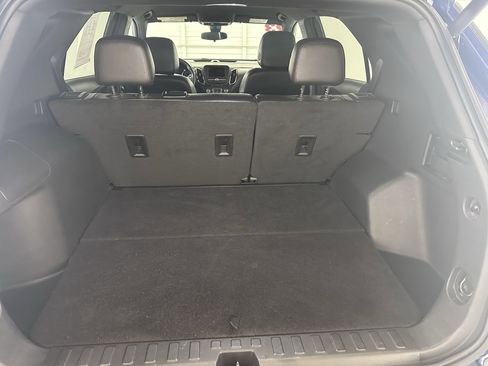 Used 2023 Chevrolet Equinox RS image 27