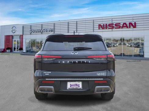 Used 2023 INFINITI QX60 Sensory w/ Vision Package image 7