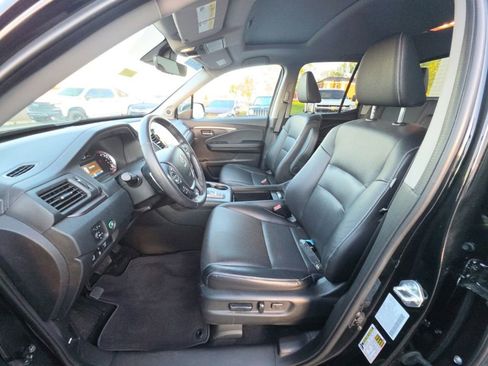 Certified 2023 Honda Ridgeline RTL image 14