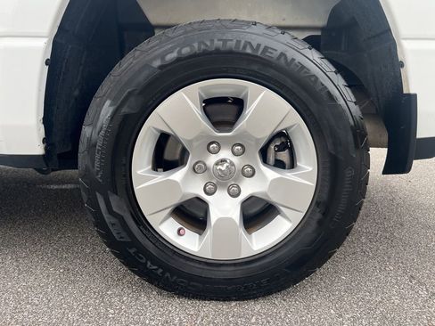 Used 2020 RAM 1500 Big Horn RWD image 20