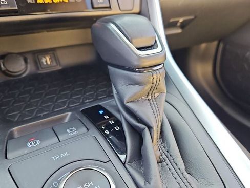 Used 2023 Toyota RAV4 XLE Premium image 21