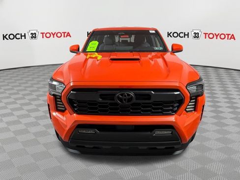 Certified 2024 Toyota Tacoma TRD Sport w/ TRD Sport Upgrade Package AWD/4WD image 2