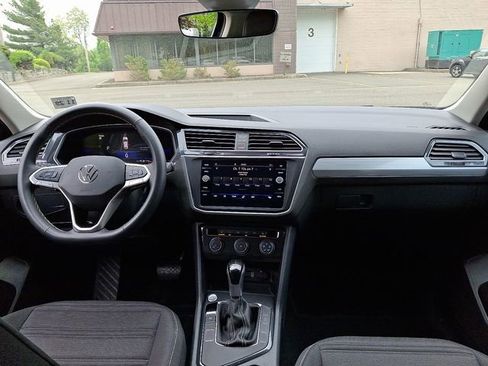 Certified 2024 Volkswagen Tiguan S image 15