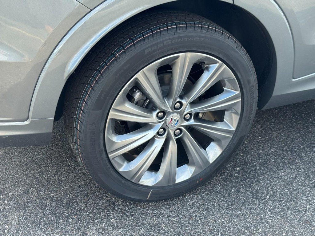 New 2026 Buick Envista Avenir FWD image 4