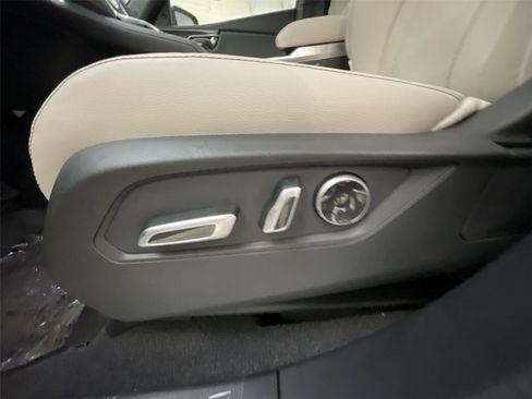 New 2026 Acura RDX SH-AWD image 13