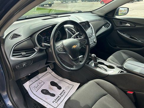 Used 2016 Chevrolet Malibu LT image 14
