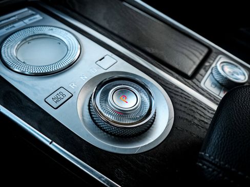 Used 2022 Genesis GV80 2.5T w/ Advanced Package 02 image 26