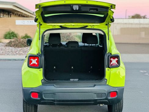 Used 2018 Jeep Renegade Sport w/ Power & Air Group AWD/4WD image 7